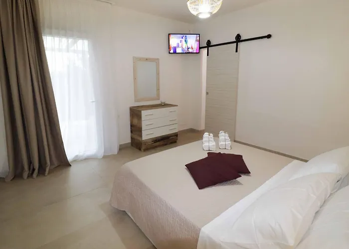 Santa Potenza 3* Felline